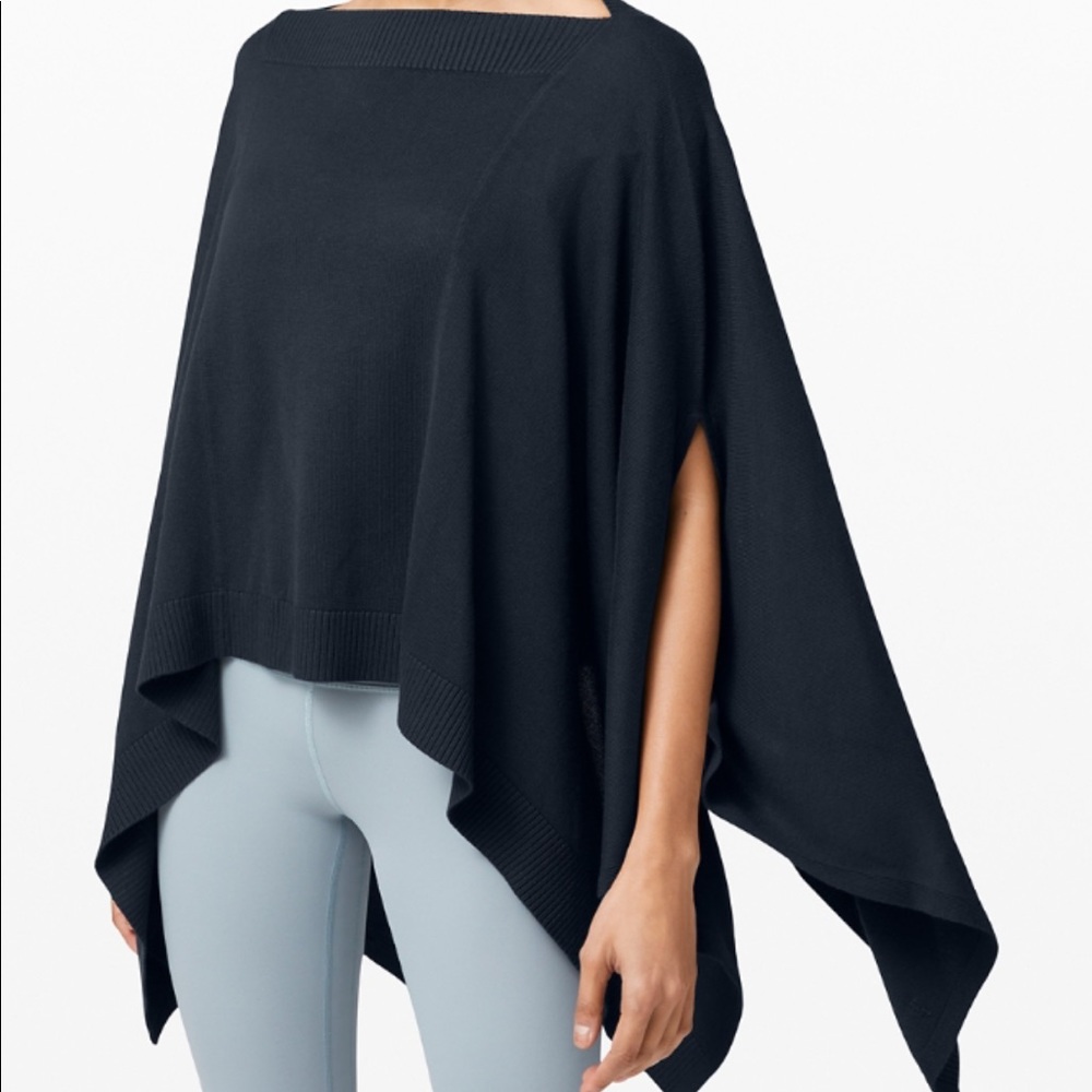 Lululemon Forward Flow Poncho
